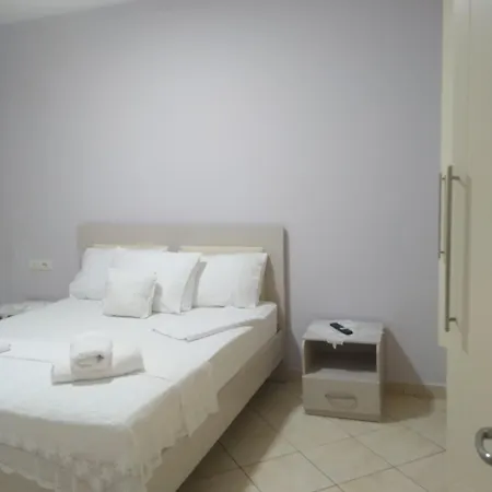 Apartment Eleanas *