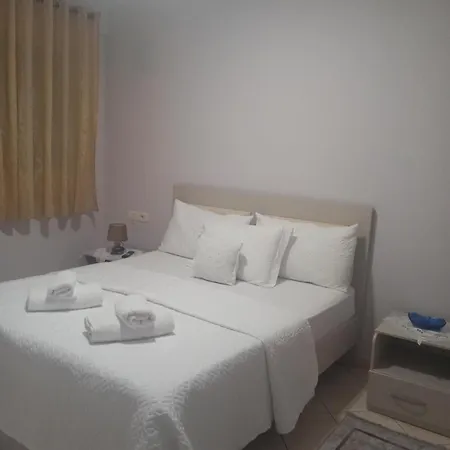 Eleanas Apartament