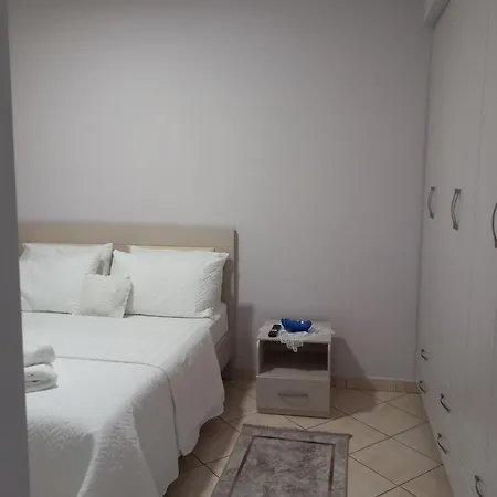 Eleanas Apartment