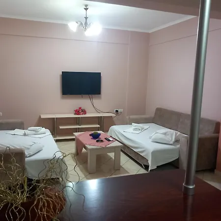 Eleanas Apartament *