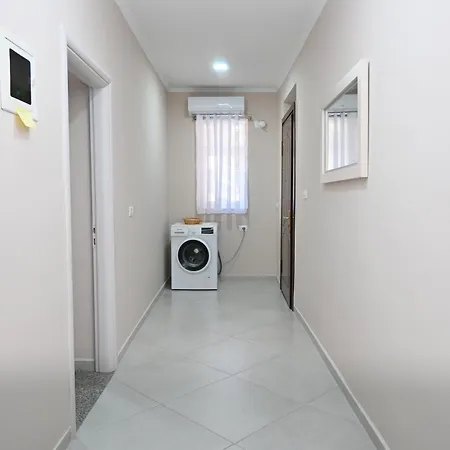 Apartament Eleanas Saranda
